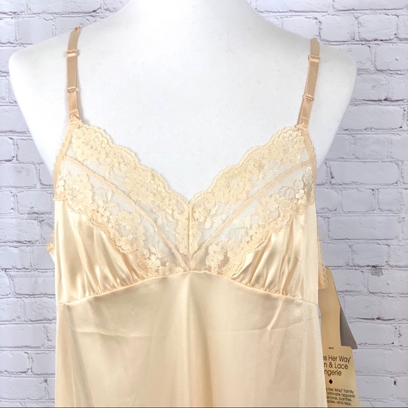 Vintage Full Slip Deadstock NWT Beige Size 42 - Picture 3 of 10